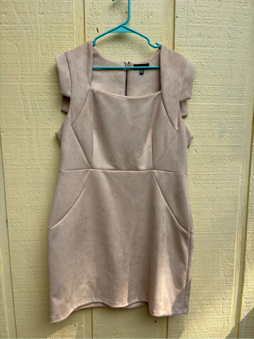 Nicole Miller Nude-Tone Cap Sleeve Mini Dress